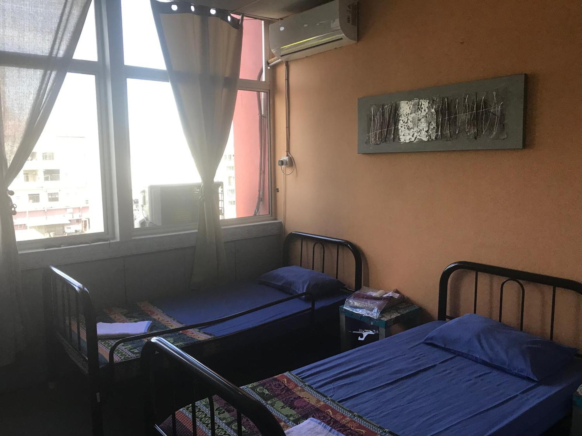 Borneo Sweet Guesthouse Kuching Esterno foto